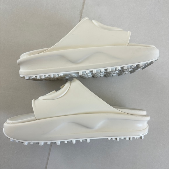 Gucci interlocking G pool slide - Picture 6 of 15